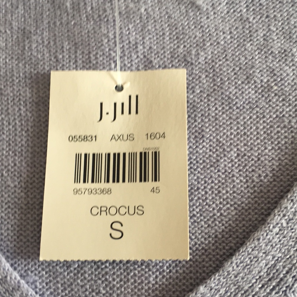 Sweater - Picture 5 of 5